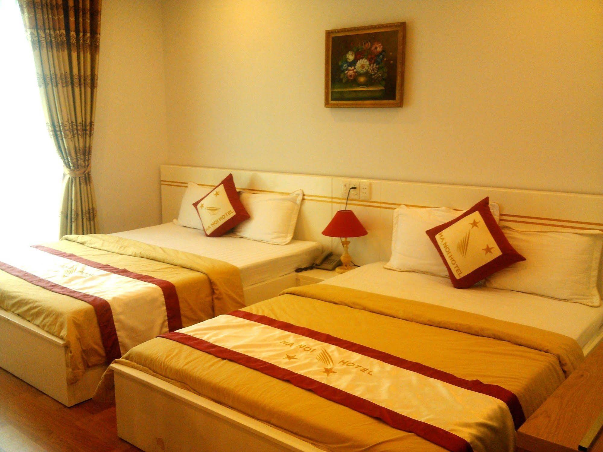 Ha Noi Hotel Near Tan Son Nhat International Airport Ho Si Minh-város Kültér fotó